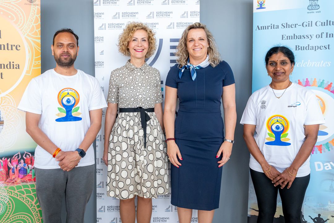 SZE_International_Day_of_Yoga_2025_06_20_Adorjan_Andras_05.jpg